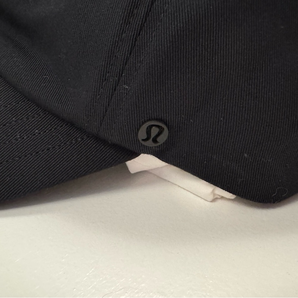 lululemon athletica Classic Black Hat - Picture 3 of 7